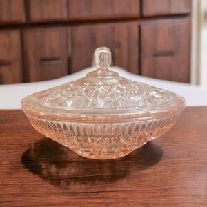 Collectible Vintage Federal Glass Co. Candy Dish - Pink Indiana Windsor